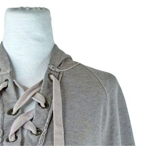 PROJECT SOCIAL T LA Women's Premium Light Purple Thin Fat Laced Chest Hoodie L